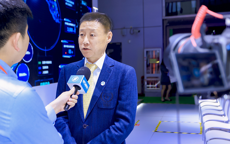 人力资源公司DCBOX小金库官网国际高级副总裁段立新接受媒体采访